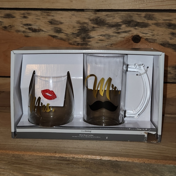 Mr and Mrs cup set - Picture 1 of 1
